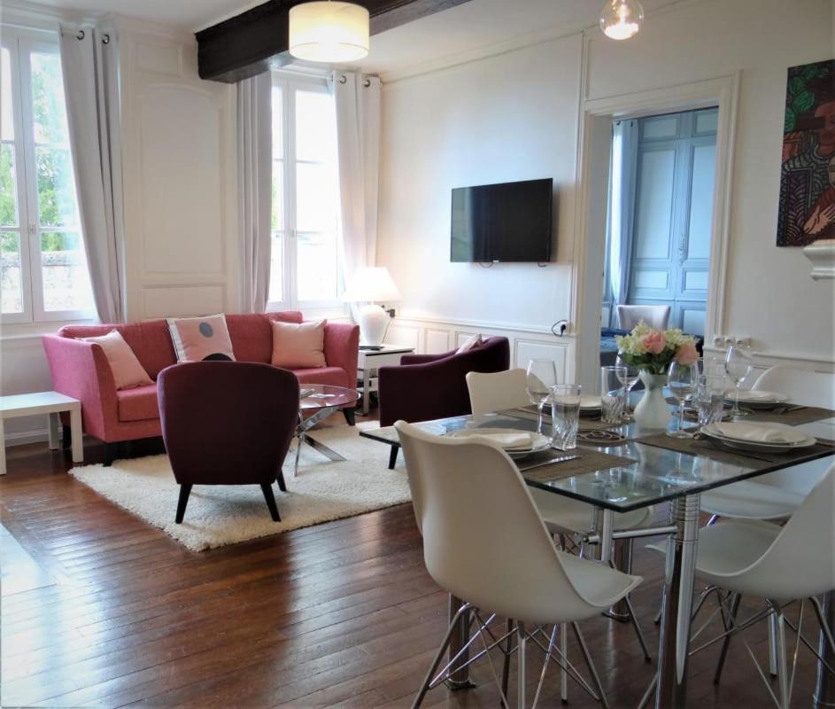 Le Cardinal Apartment Chartres Bagian luar foto