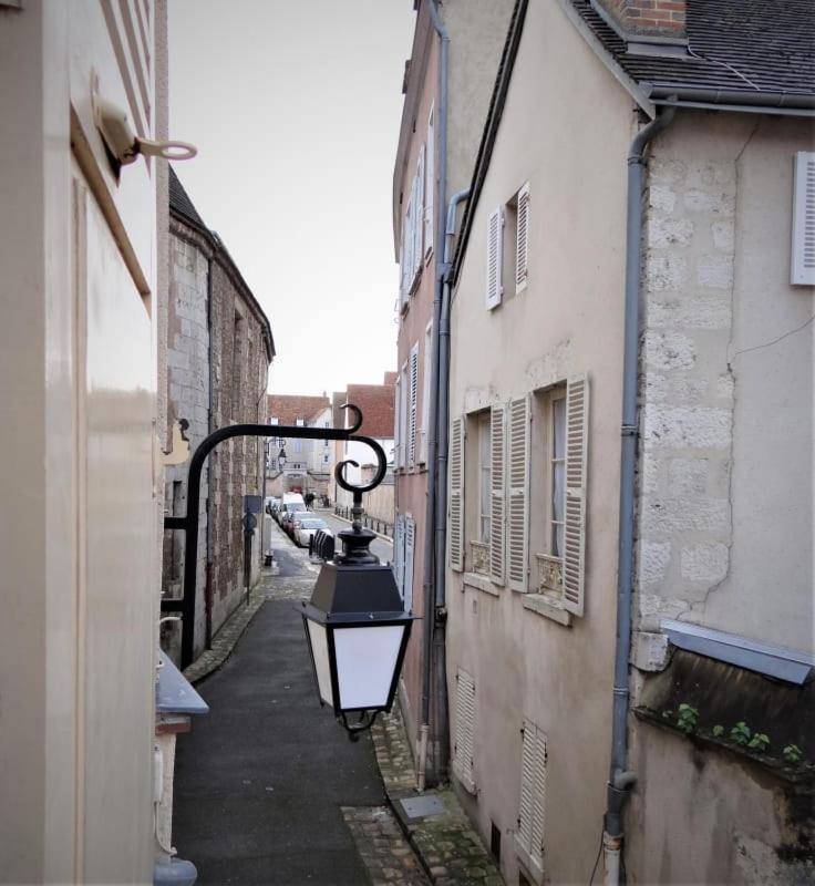 Le Cardinal Apartment Chartres Bagian luar foto