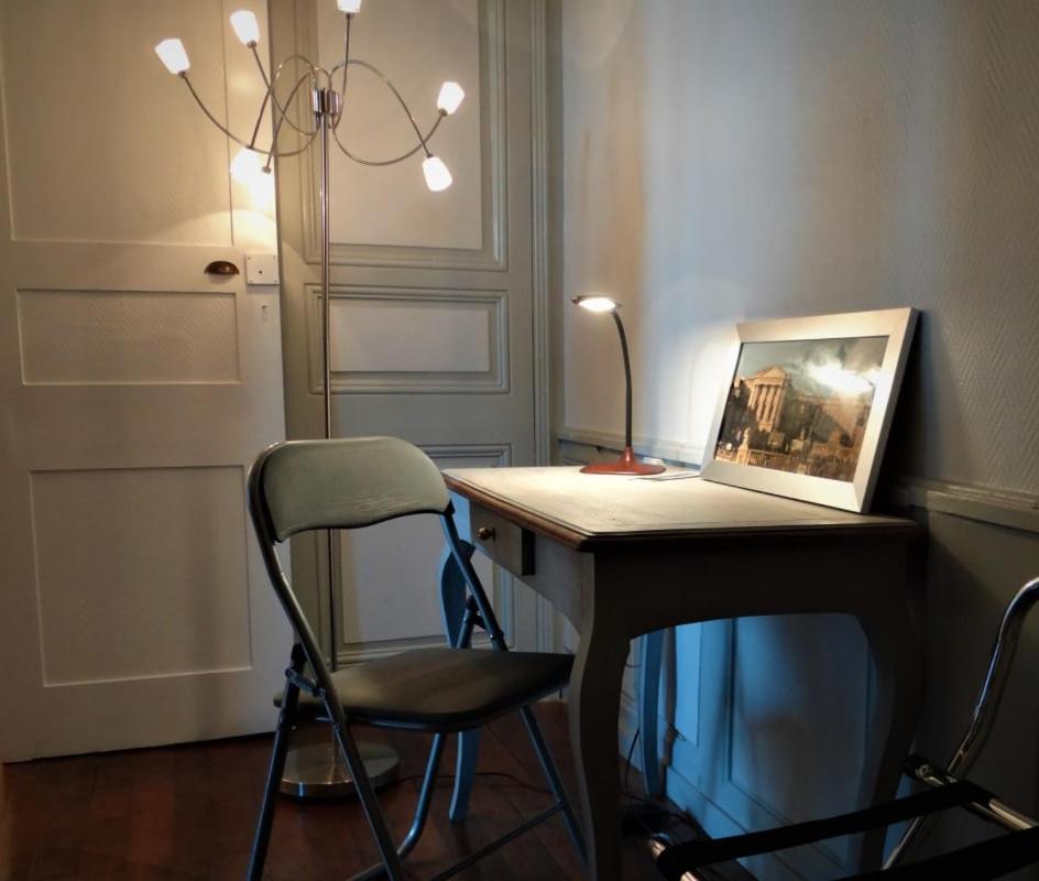 Le Cardinal Apartment Chartres Bagian luar foto