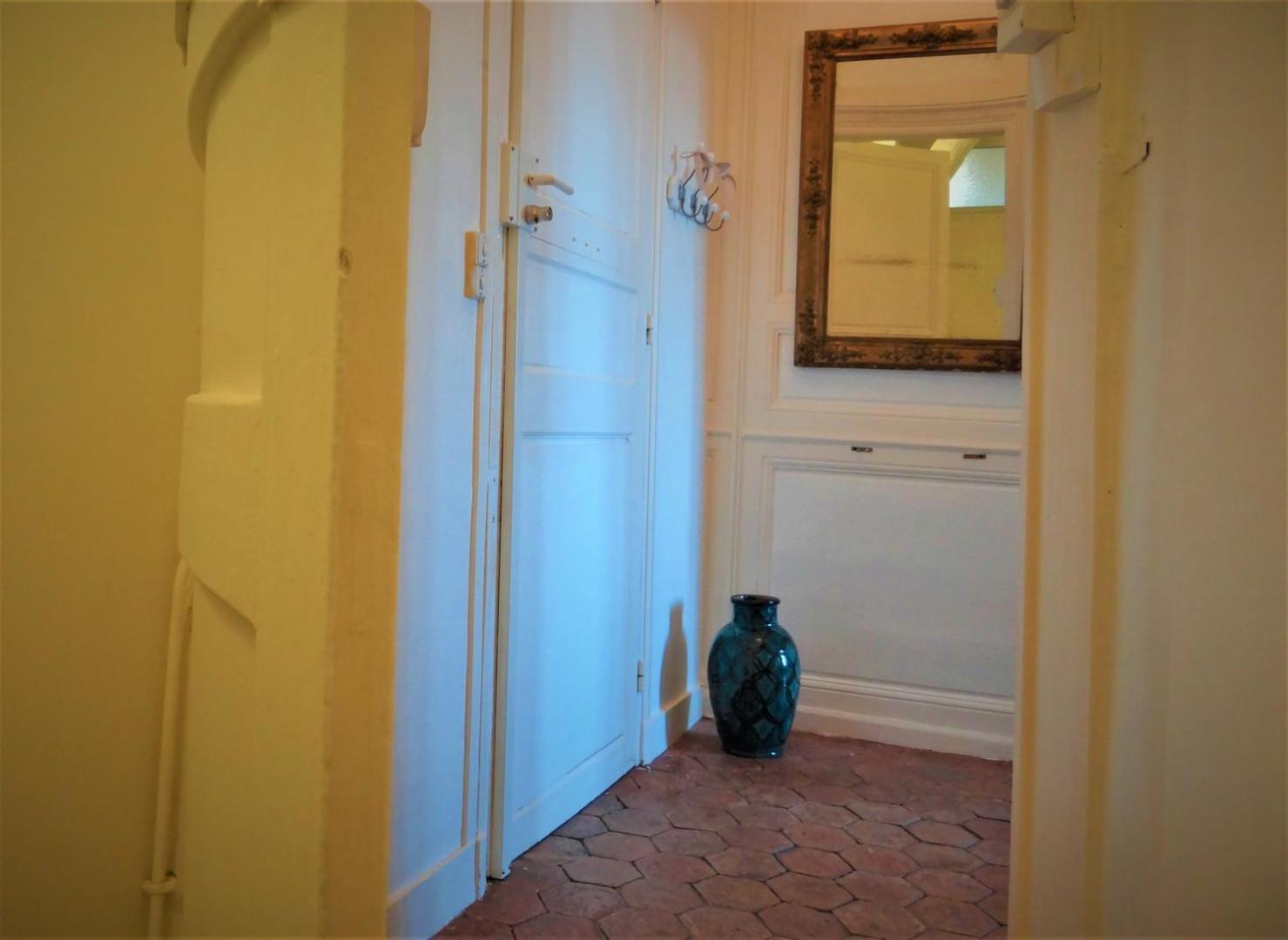 Le Cardinal Apartment Chartres Bagian luar foto